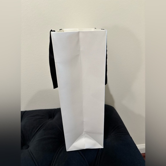 Celine Paris White Shopping bag with Black Straps - Picture 3 of 6